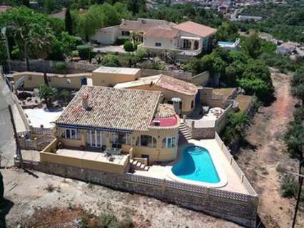 Villa en venta en Orba