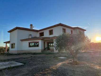 Villa en venta en Almansa