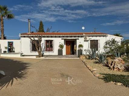 Villa en venta en Antas