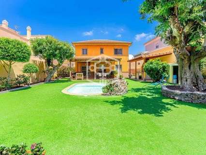 Villa en venta en Adeje