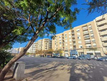 Apartamento en alquiler en Oliva