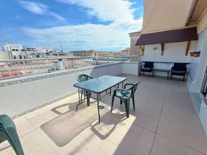 Apartamento en alquiler en Oliva