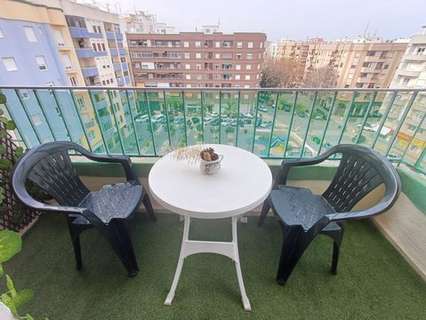 Apartamento en alquiler en Oliva