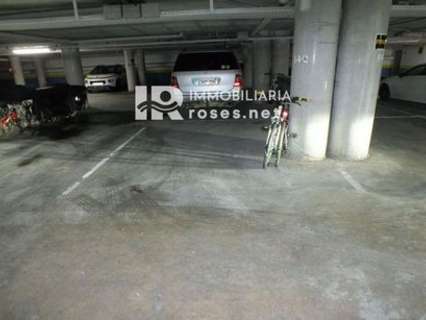 Plaza de parking en venta en Roses