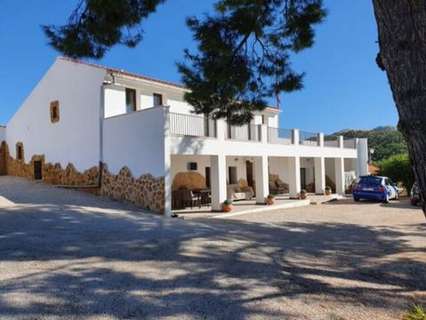 Villa en venta en Algueña