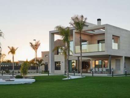 Villa en venta en Molina de Segura