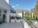 Piso en alquiler en Marbella zona Las Lomas de Marbella Club
