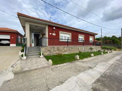 Villa en venta en Cee