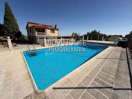 Chalet en venta en Yuncos