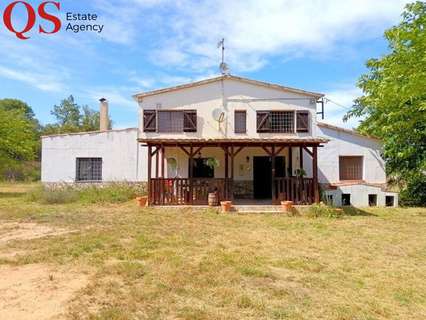 Casa rústica en venta en Maçanet de la Selva