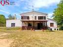Casa rústica en venta en Maçanet de la Selva