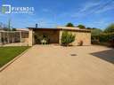 Chalet en venta en Rosselló