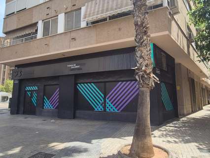 Local comercial en alquiler en Valencia