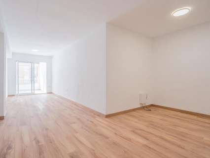Apartamento en venta en Ayora rebajado