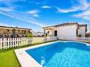 Chalet en venta en Chiclana de la Frontera