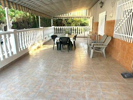 Chalet en venta en Crevillent