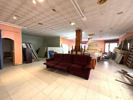 Local comercial en venta en Novelda