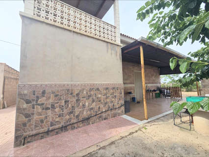 Chalet en venta en Novelda