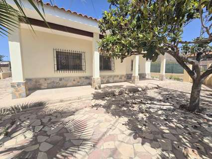 Chalet en venta en Abanilla zona Macisvenda