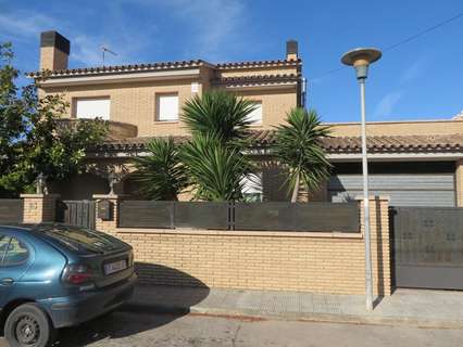 Chalet en venta en La Pobla de Montornès
