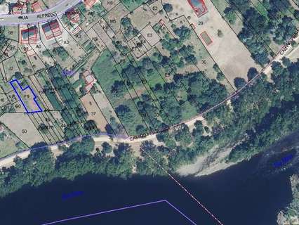 Parcela rústica en venta en Ourense