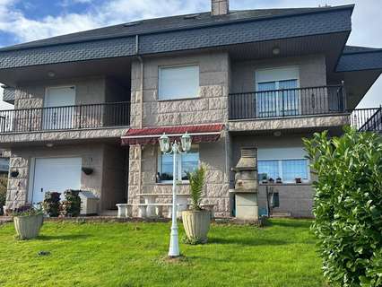 Chalet en venta en San Cibrao das Viñas