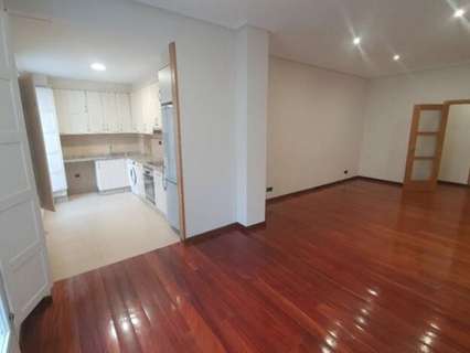 Piso en alquiler en Ourense