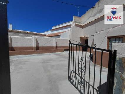 Casa en venta en Benamaurel rebajada