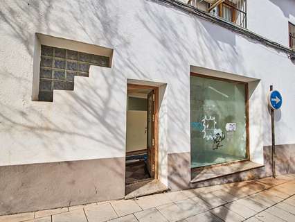 Local comercial en venta en Baza