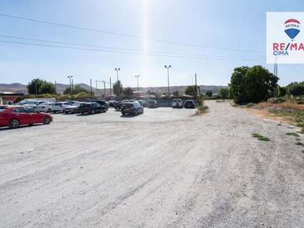 Parcela rústica en venta en Baza