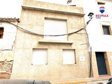 Casa en venta en Cúllar