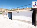 Casa en venta en Zújar