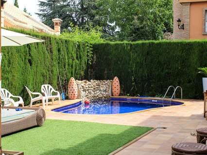 Chalet en venta en Ogíjares