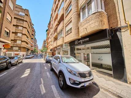 Local comercial en venta en Granada