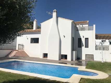 Chalet en venta en Benalmádena