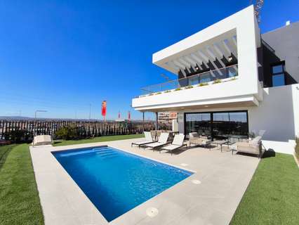 Casa en venta en Torrevieja zona La Hoya