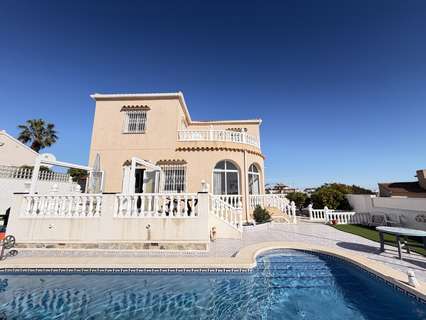 Villa en venta en Orihuela zona Orihuela-Costa