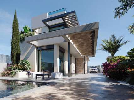 Villa en venta en Los Alcázares zona Santa Rosalia Lake and Life Resort