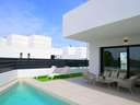 Villa en venta en Dolores zona polideportivo