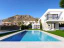 Villa en venta en Benidorm zona Sierra cortina