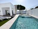 Chalet en alquiler en Chiclana de la Frontera