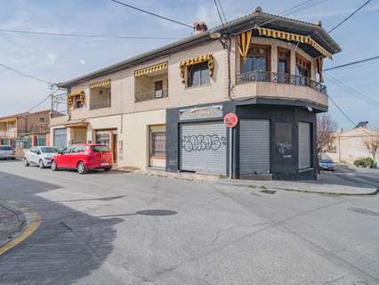 Casa en venta en La Zubia