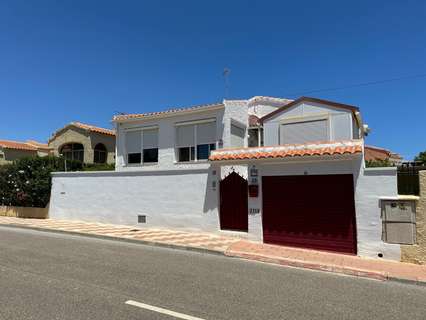 Villa en venta en Elche/Elx La Marina