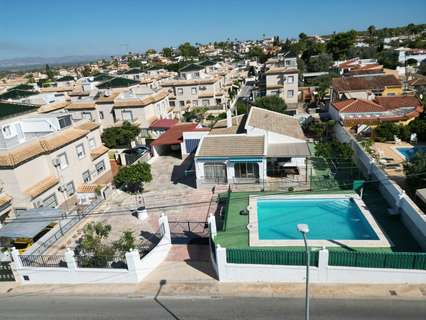 Villa en venta en Elche/Elx La Marina