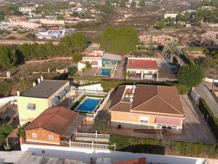 Villa en venta en Albatera