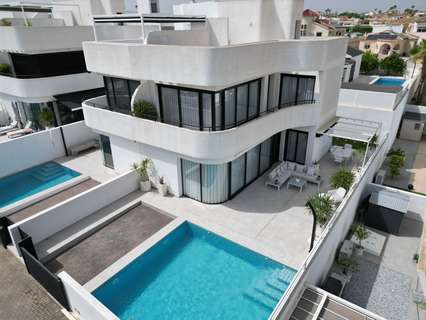 Villa en venta en Elche/Elx zona La Marina
