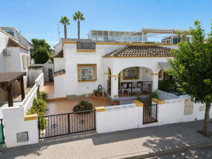 Villa en venta en Elche/Elx zona La Marina