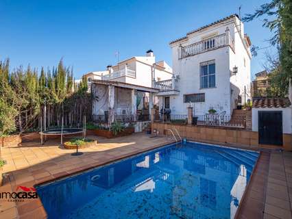 Chalet en venta en La Zubia