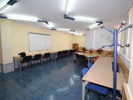Local comercial en venta en Las Gabias