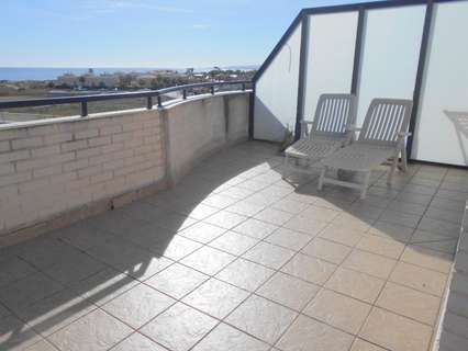 Ático en alquiler en Oliva